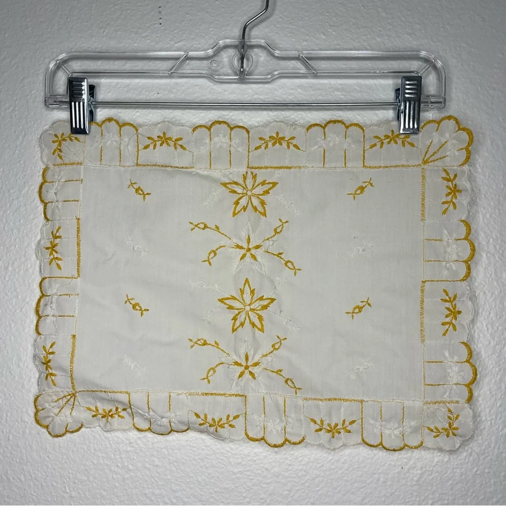 Vintage Yellow Floral Embroidered Doily - Tea Tray Cloth - Placemat